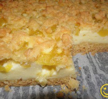 Sernik z brzoskwinią na kruchym cieście