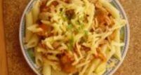 Penne z sosem mięsno-warzywnym