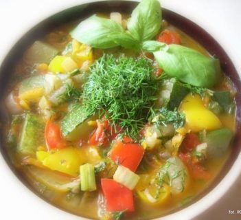 Szybki gulasz warzywny