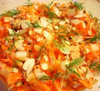 Surówka z marchewki i gruszek