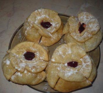 Róże karnawałowe Ani