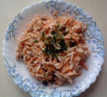 Surówka selerowo-marchewkowa