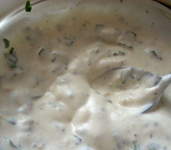 Dip czosnkowo-pietruszkowy