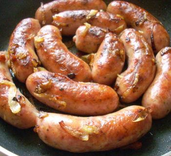 Biała kiełbasa smażona