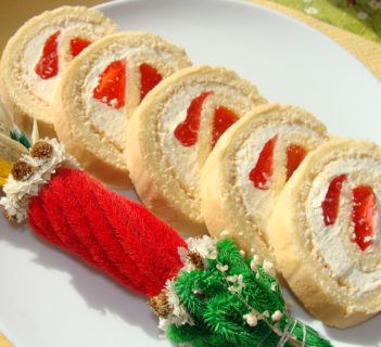 Rolada biszkoptowa z kremem