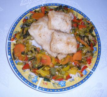 Ryba z ryżem w warzywach