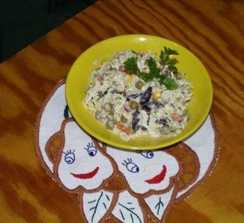 Sałatka z zupek chińskich