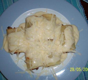 Rurki makaronu nadziewane