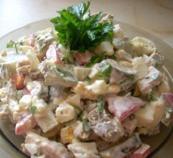 Sałatka poświąteczna