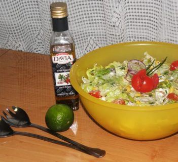 Sałata lodowa z fetą