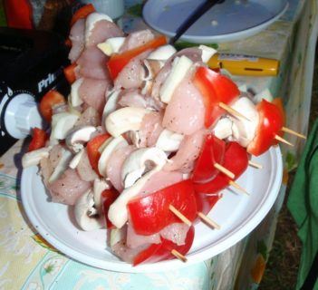Szaszłyczki mięsno-warzywne