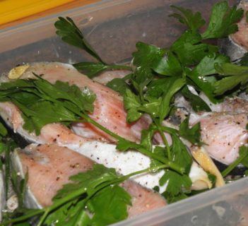 Steki z łososia na grill