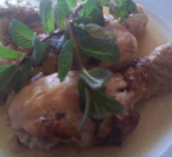 Udka kurczaka w sosie