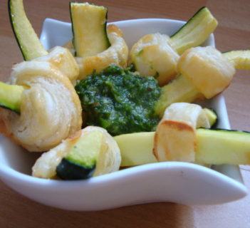 Cukiniowe paluszki z parmezanem