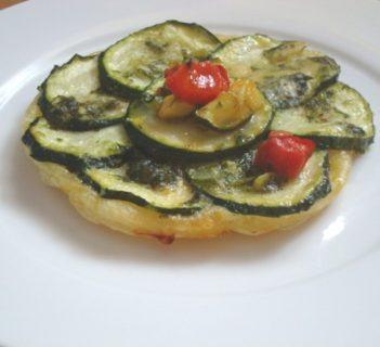 Cukinia w pesto na cieście francuskim