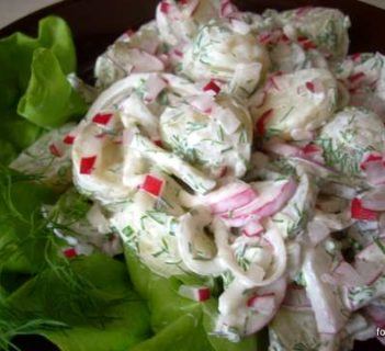 Sałatka z młodych ziemniaczków