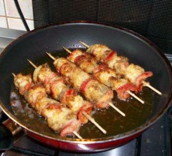 SZASZŁYKI Z PATELNI