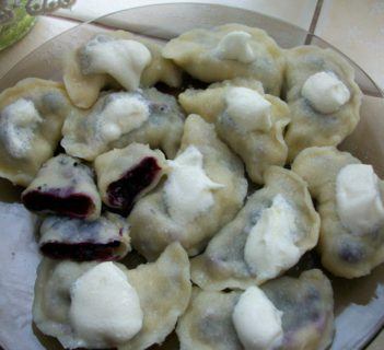 Pierogi z borówkami