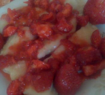 Pierogi z truskawkami