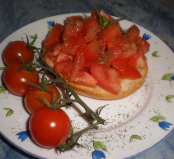 Kanapki pomidorowo – czosnkowe