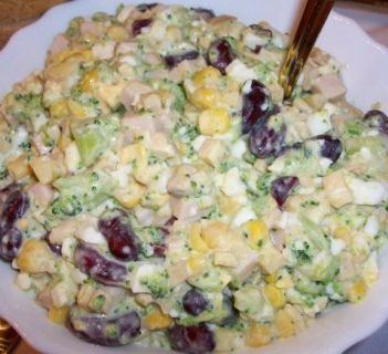 Sałatka z brokułami