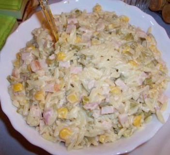 Sałatka z makaronem