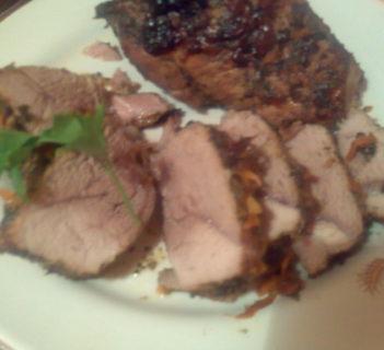 Szynka w majeranku z miodem