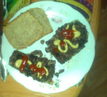 Cukinia faszerowana kaszanką