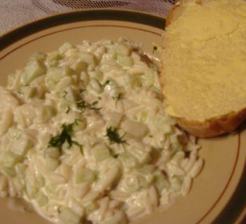 Sałatka z czosnkiem