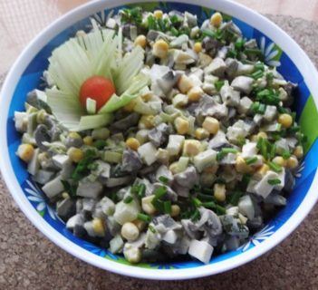 Sałatka pieczarkowa z fetą