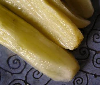 Ogórki w zalewie musztardowej