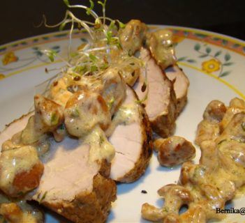 Polędwiczka z kurkami w sosie śmietanowym