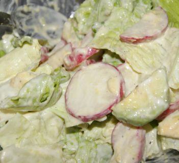 Salatka z rzodkiewki i awokado wersja 2.