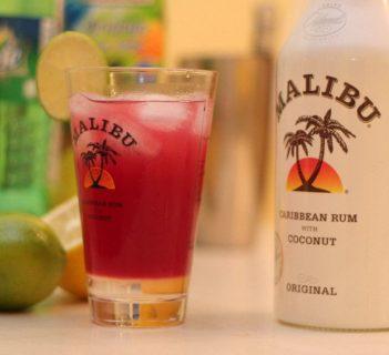 Malibu z sokiem żurawinowym i grapefruitowym