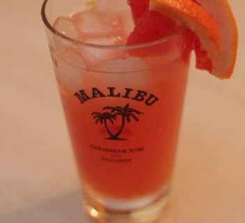 Malibu z sokiem grapefruitowym