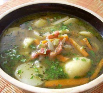 Kartoflanka z macierzanką i lubczykiem