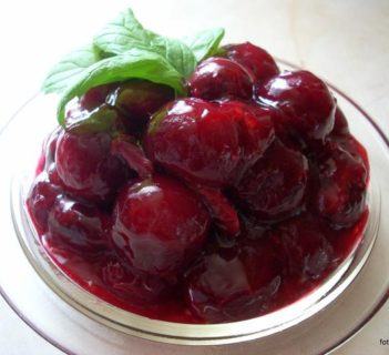 Buraczki z wiśniami