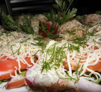 Przekąska z wędzonym kurczakiem