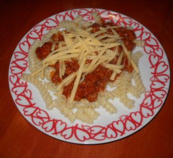 Makaron po bolońsku