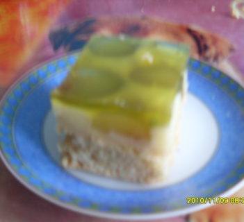 Placek królewski z winogronem