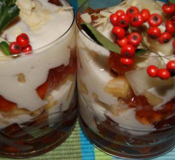 Mix owocowy z galaretką i jogurtem