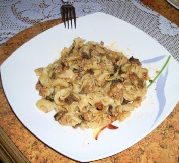 ZAPIEKANKA Z PIECZARKAMI