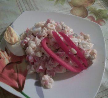 SAŁATKA MUSZELKI Z JAJKAMI