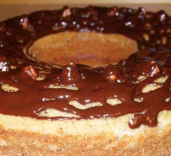 Wieniec bananowo-orzechowy