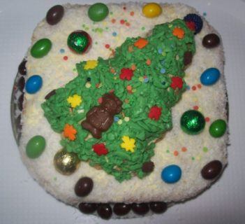 Tort świąteczny urodzinowy