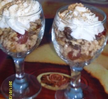 Pucharek z bakaliami