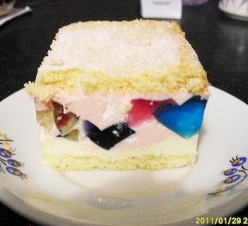 Mleczna pianka z galaretkami