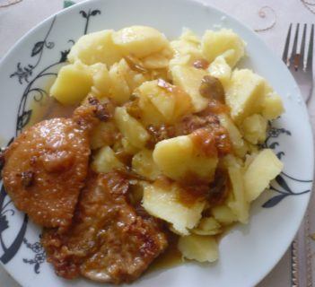 Schab w sosie śliwkowym