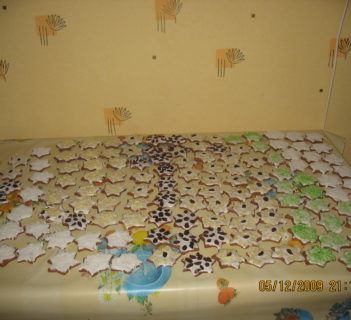 PIERNIKI ŚWIĄTECZNE