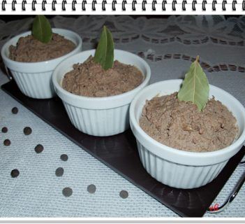 Pasztet drobiowy Eli bez pieczenia